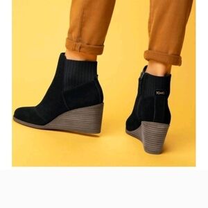 TOMS Sadie Women's Black Wedge Ankle Boots